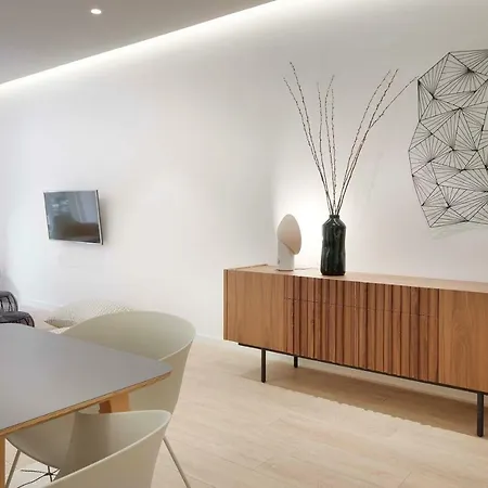 Apartment Avenida By Feelfree